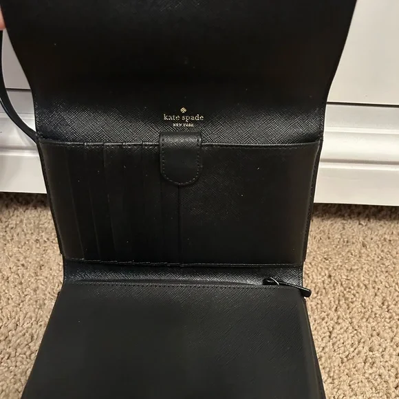 Kate Spade Black Crossbody wallet - Picture 2 of 4
